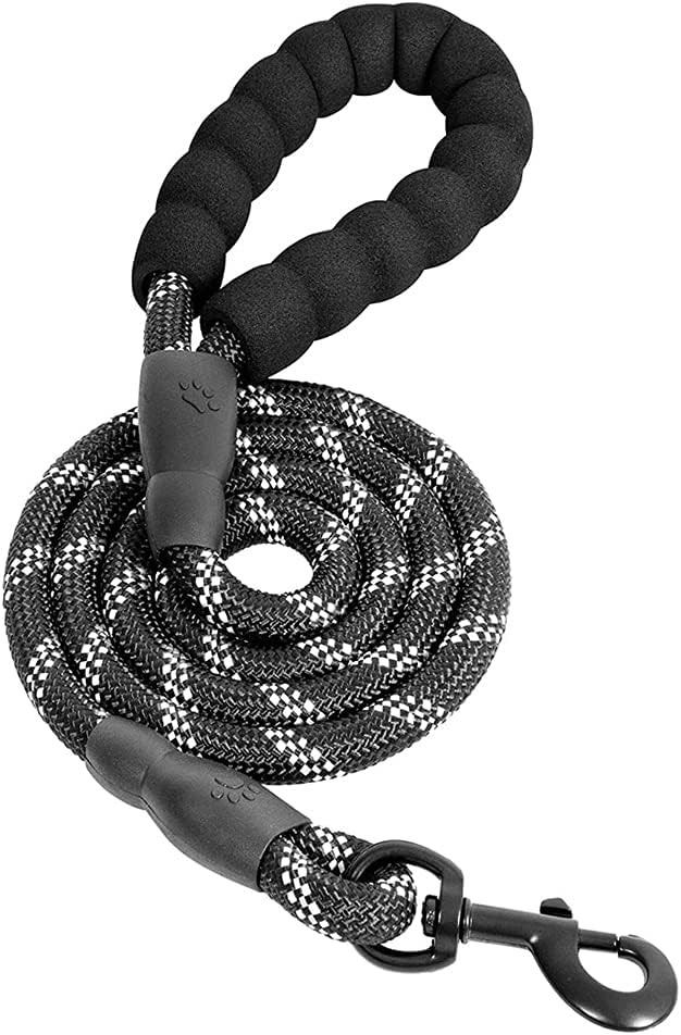 [PC01129] Leash with soft grip 1.2cm, Rs.1,300.00